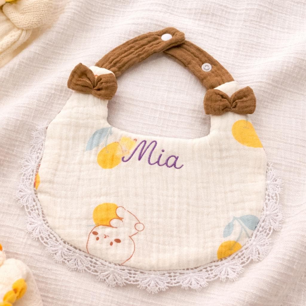 Personalisiertes besticktes Mull-Baby-Lätzchen, weiches Baumwoll-Spucktuch, Neugeborenen-Geschenk
