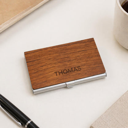 Personalisierter Visitenkartenhalter aus Holz mit Gravur, schlankes Metallgehäuse, Visitenkartenbox aus Walnuss-Ahorn