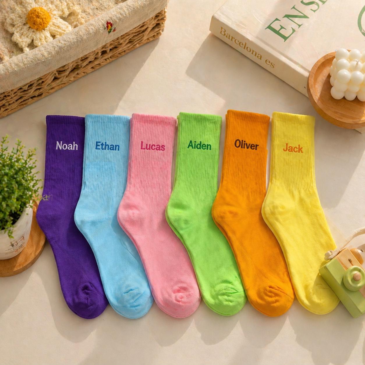 Personalized Embroidered Cotton Crew Socks for Children, Custom Name Toddler Gift