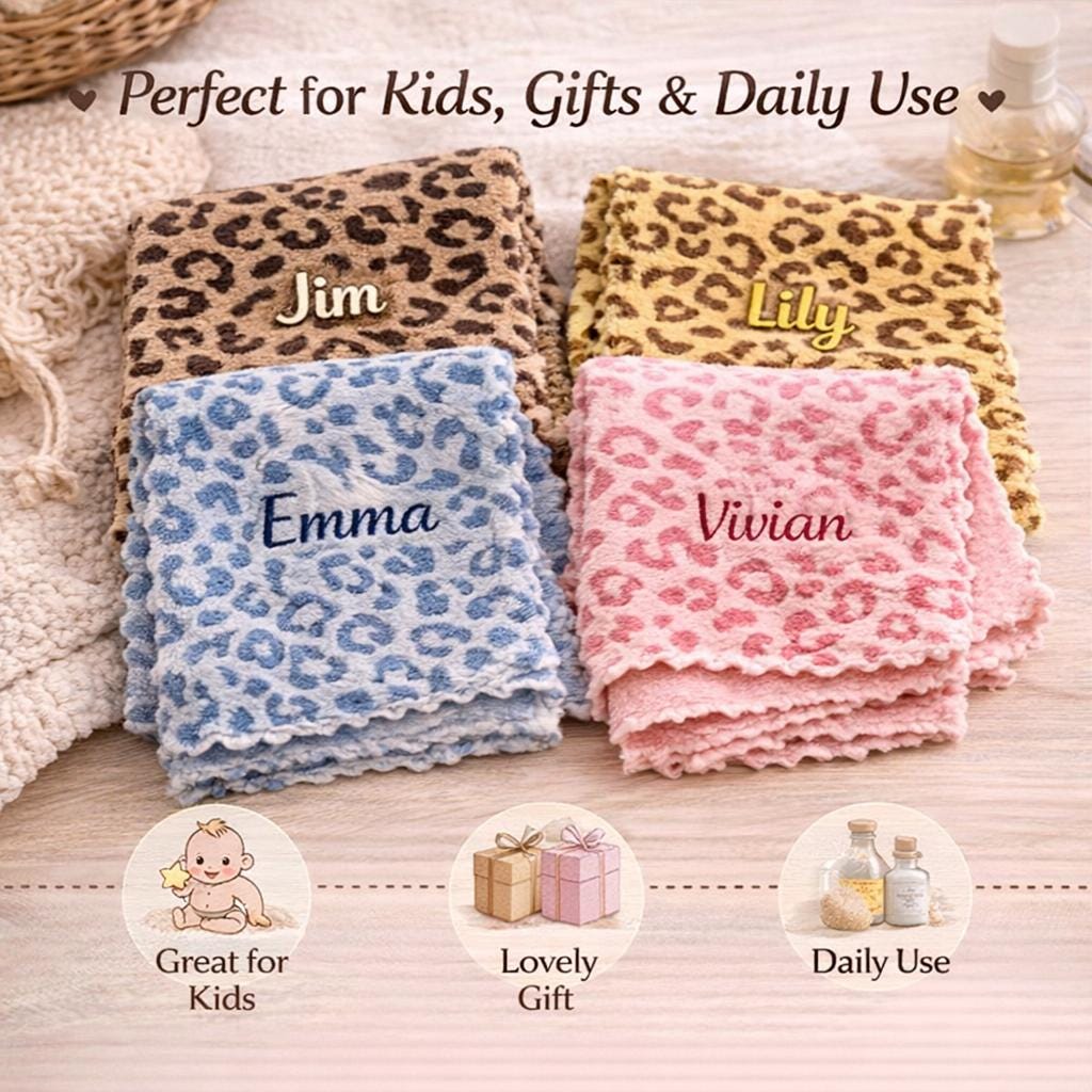 Personalisiertes Babywaschlappen mit Leopardenmuster | Gesichtshandtuch, Lätzchen, Spucktuch mit individuellem Namen