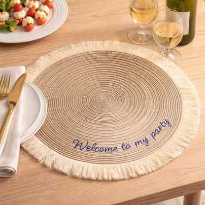Personalisierte bestickte runde Platzmatte, Boho-Tischdeko mit Baumwollfransen, Hochzeitsgeschenk